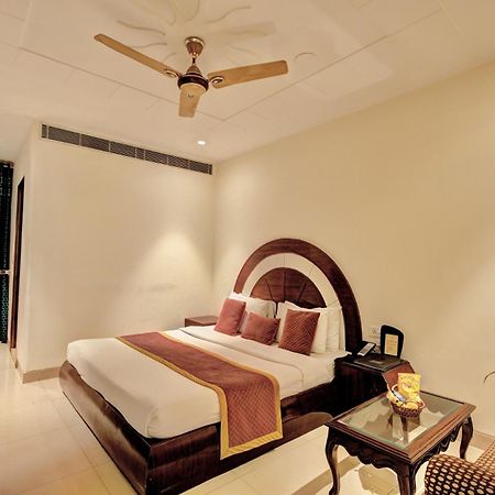 The Singh Empire, New Delhi Hotell Eksteriør bilde