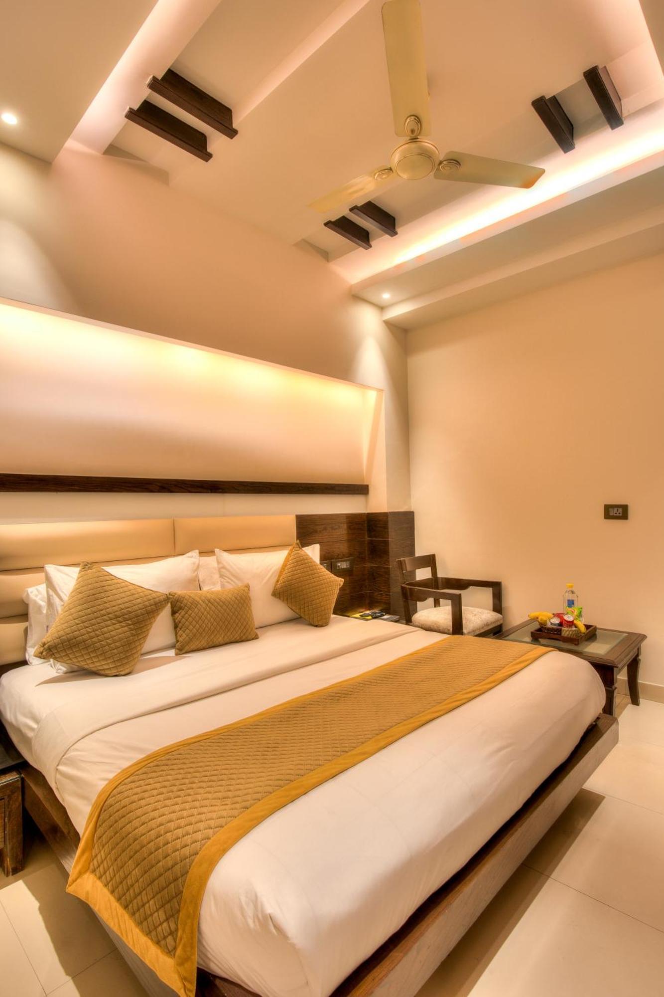 The Singh Empire, New Delhi Hotell Eksteriør bilde