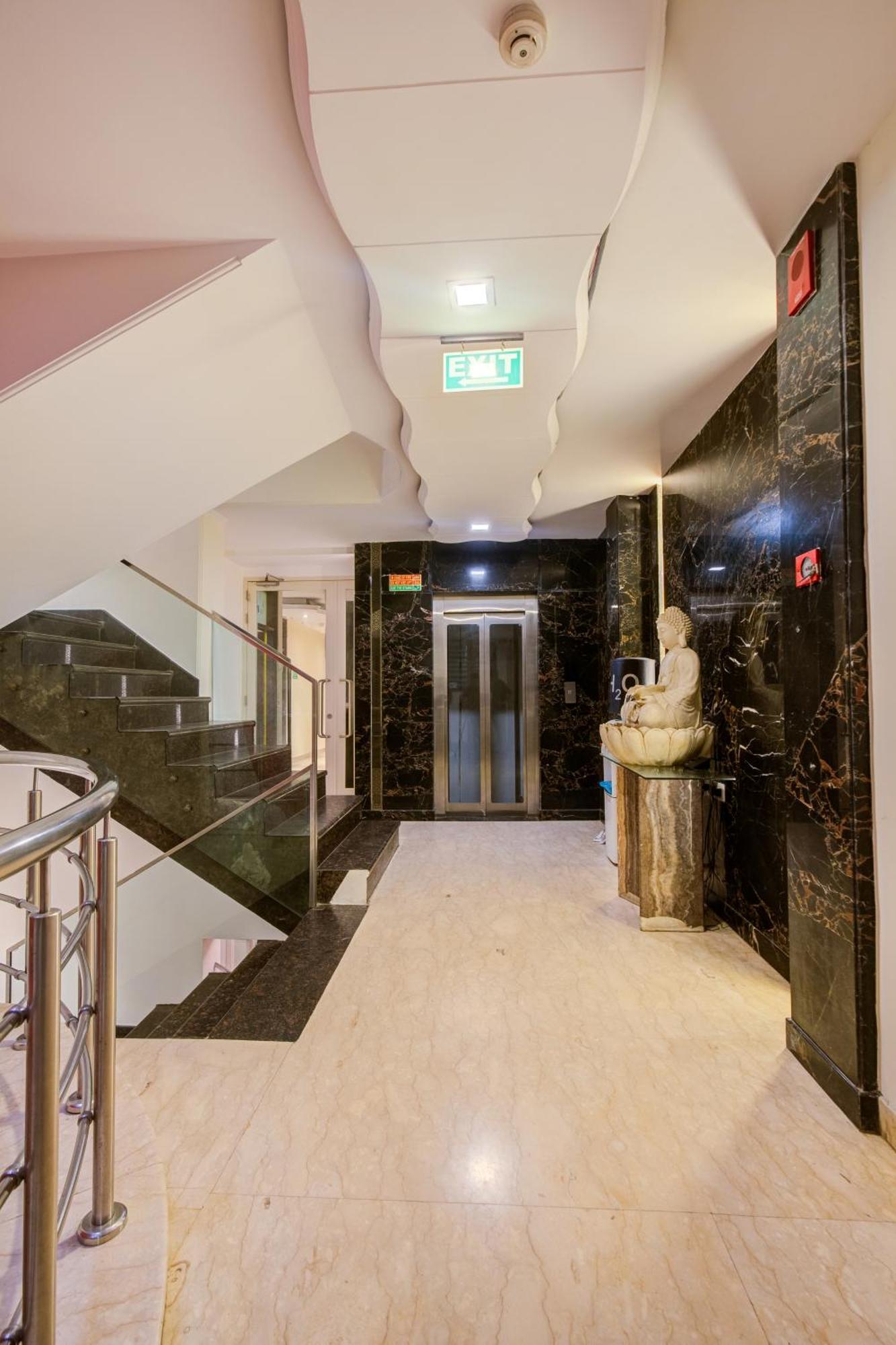 The Singh Empire, New Delhi Hotell Eksteriør bilde
