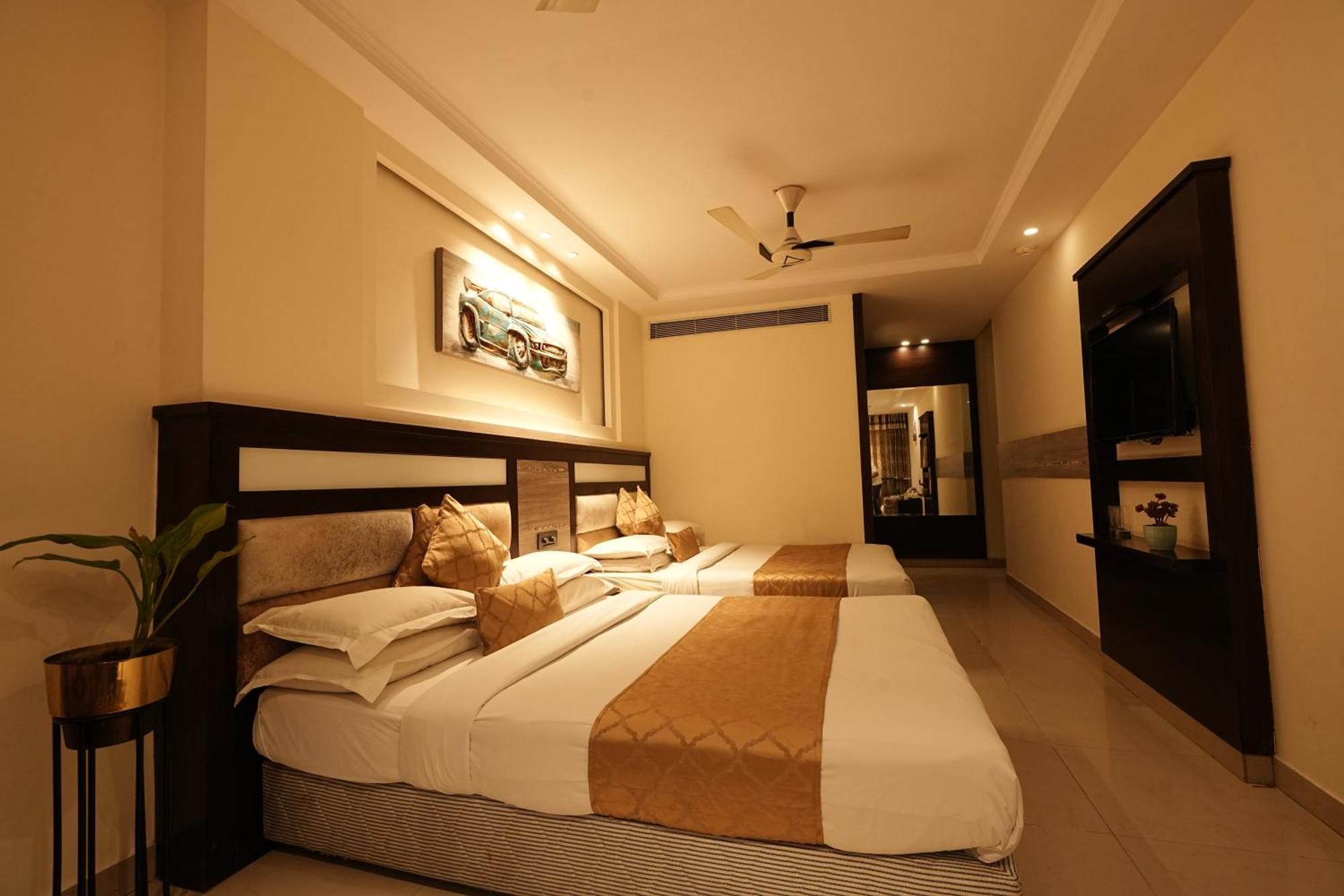 The Singh Empire, New Delhi Hotell Eksteriør bilde