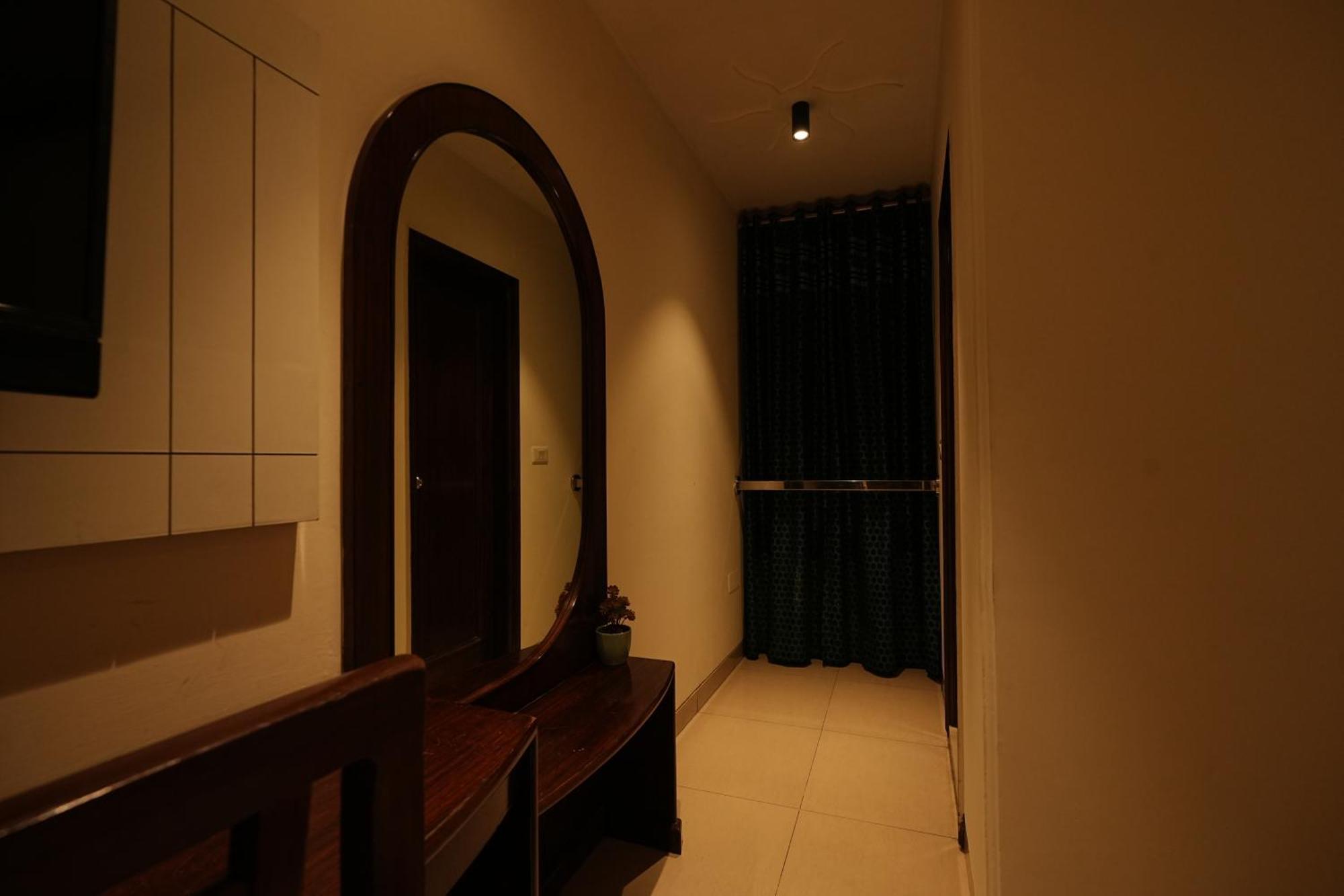 The Singh Empire, New Delhi Hotell Eksteriør bilde
