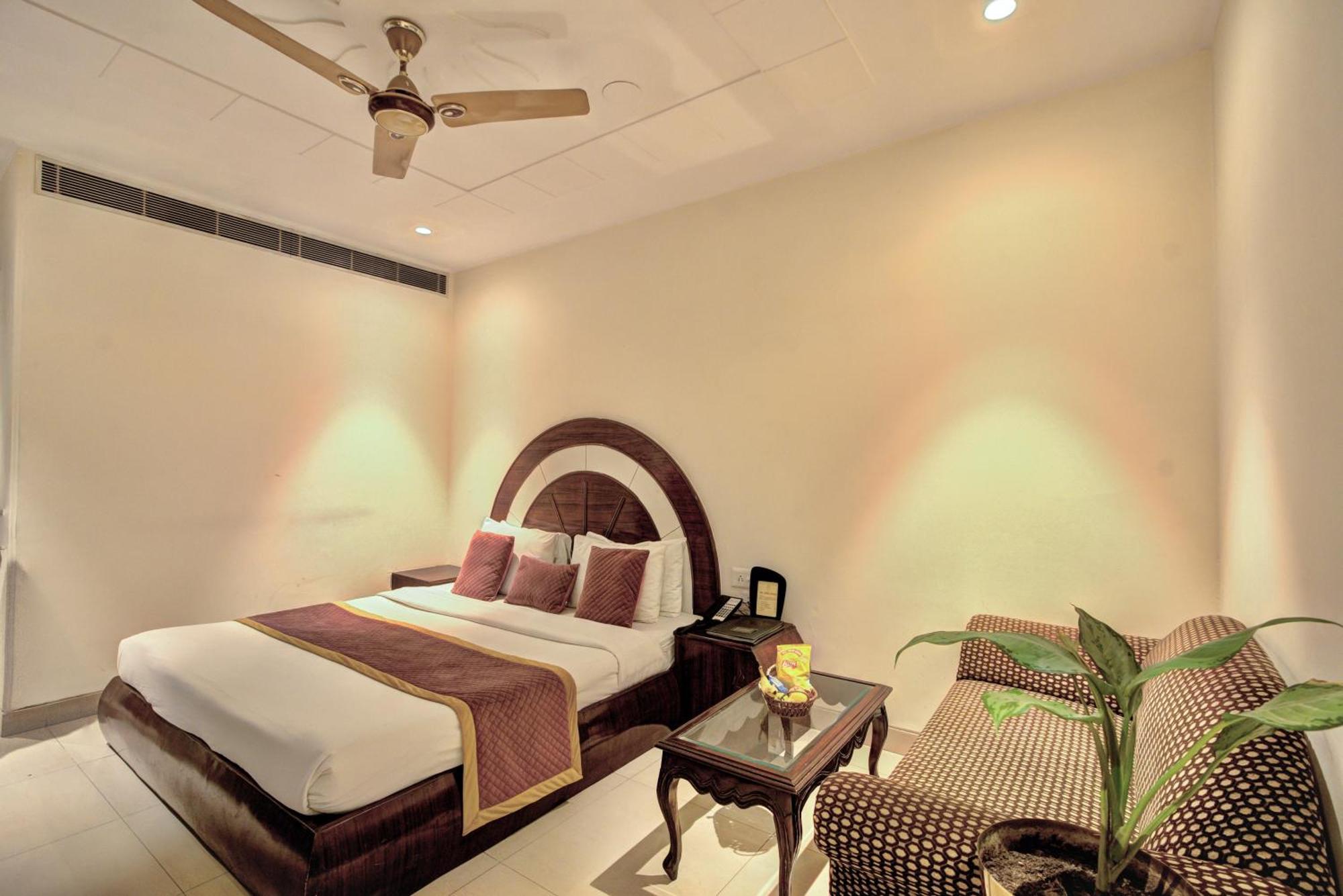 The Singh Empire, New Delhi Hotell Eksteriør bilde